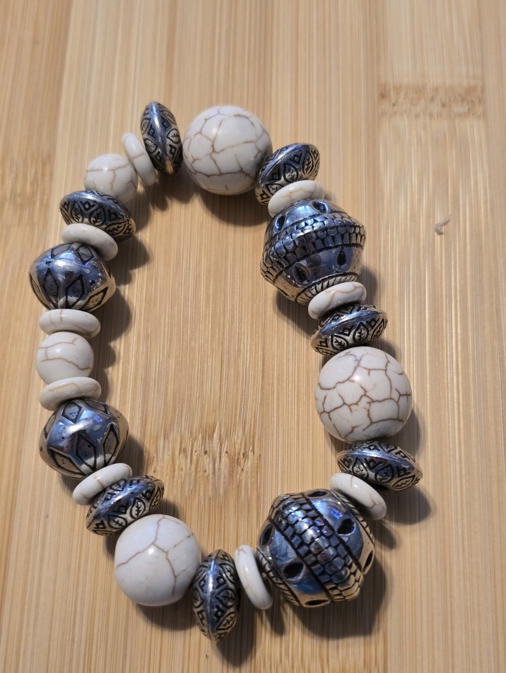 White Howlite and Silver Bead Stretch Bracelet